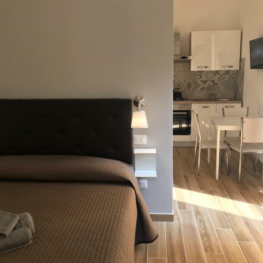Santa Croce,14 Apartments Bologna Kültér fotó